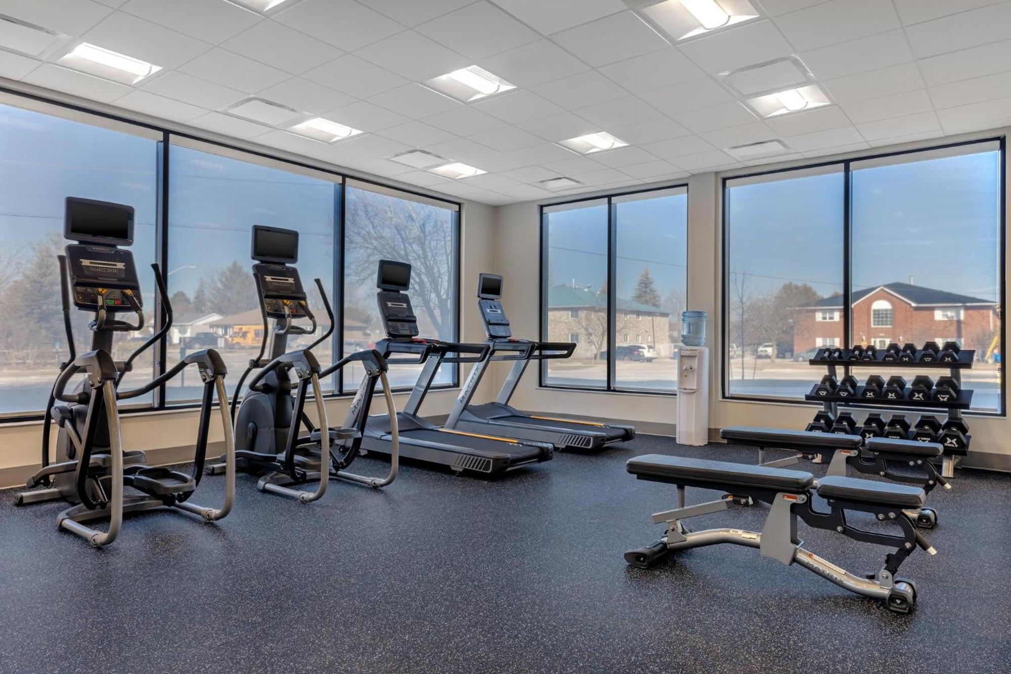 Holiday Inn Express & Suites St Thomas Saint Thomas Ngoại thất bức ảnh
